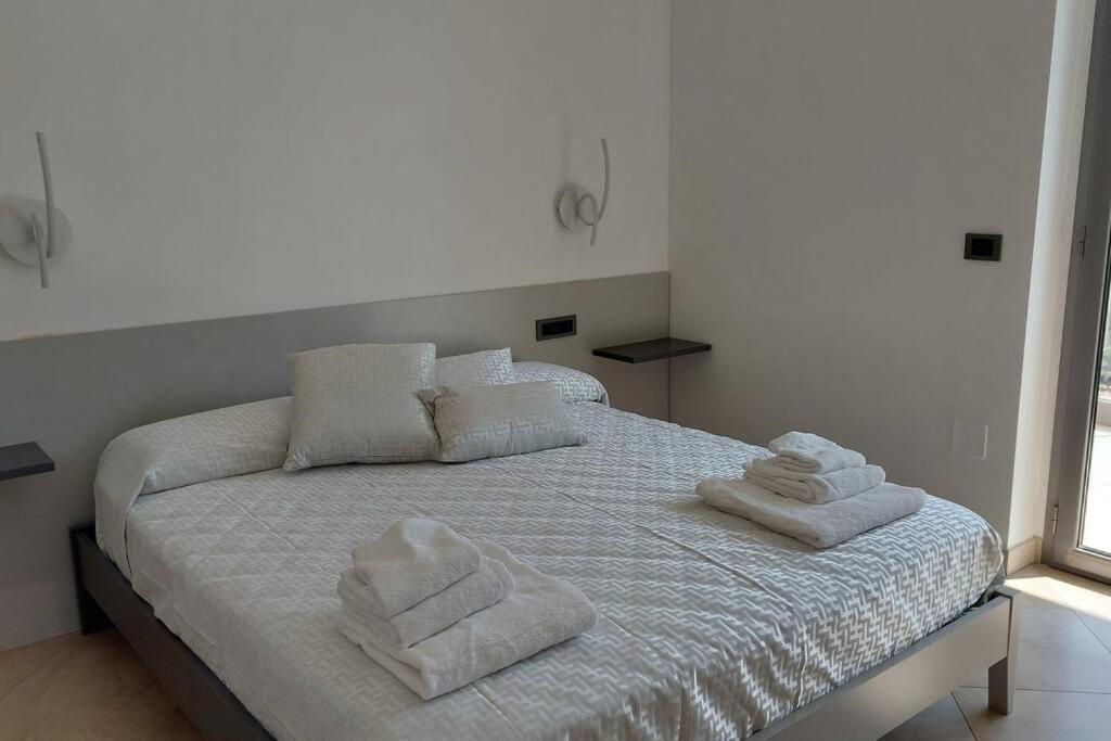 Maison Ardesia Apartment Pescara Bagian luar foto